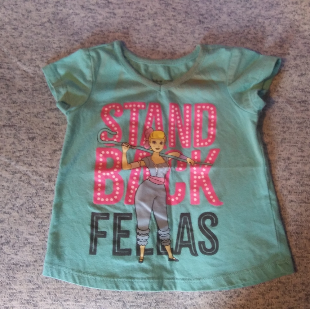 Two t-shirts size 3T - Picture 6 of 12